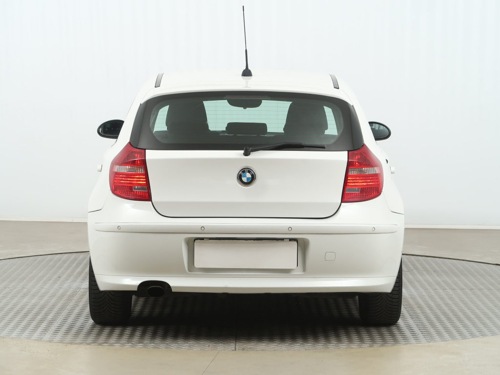 BMW 1