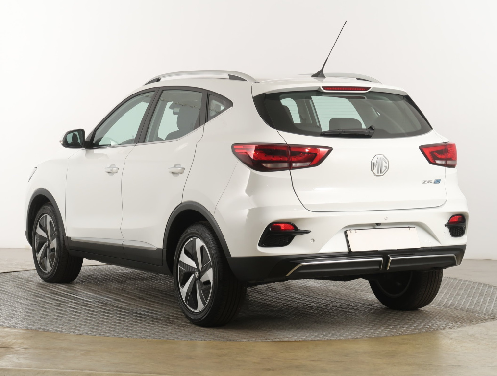 MG ZS SUV