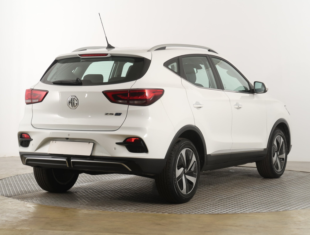 MG ZS SUV