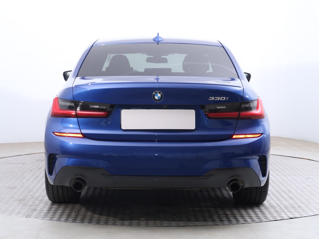 BMW 3