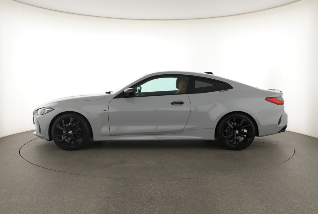 BMW 4