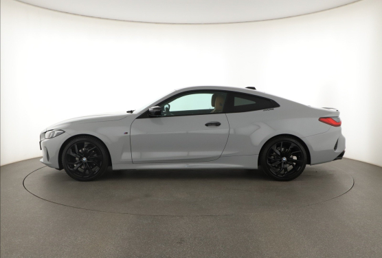 BMW 4