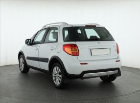 Suzuki SX4 - 2013