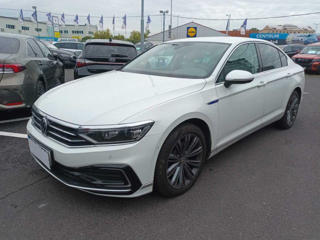 Volkswagen Passat 2020