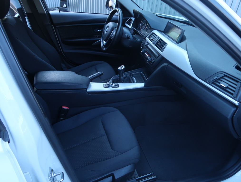 BMW 3