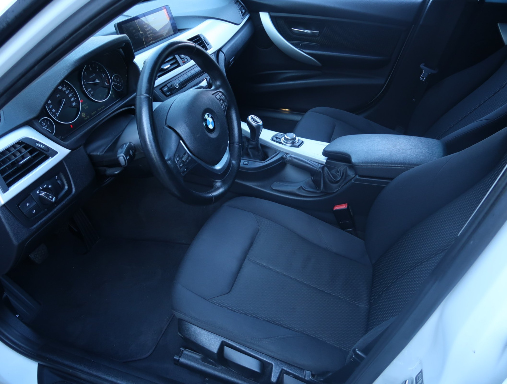 BMW 3