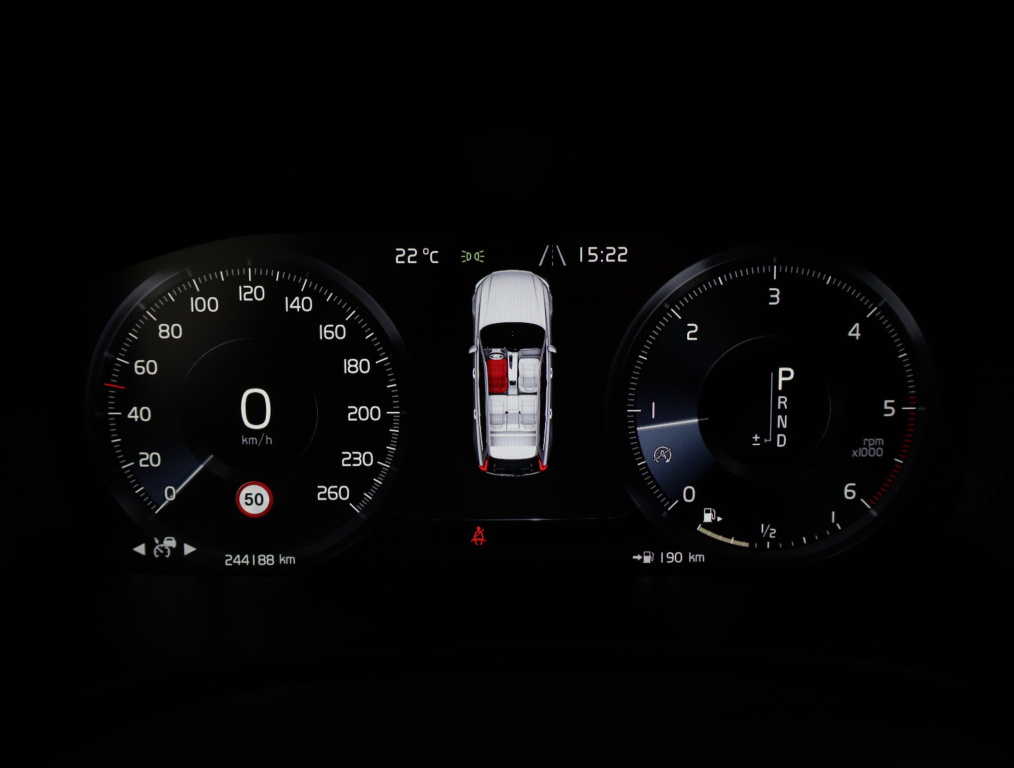 Volvo V90