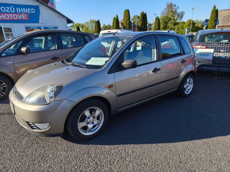 Ford Fiesta - 2004