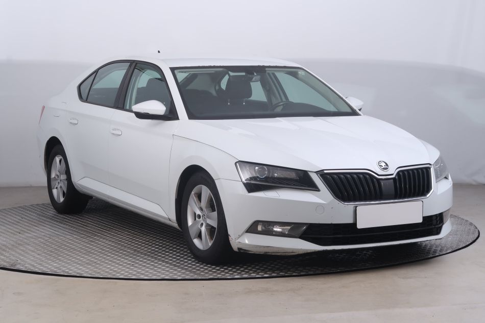Skoda Superb - 2016