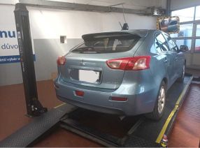 Mitsubishi Lancer - 2011
