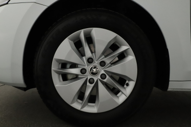 Škoda Octavia - 2024