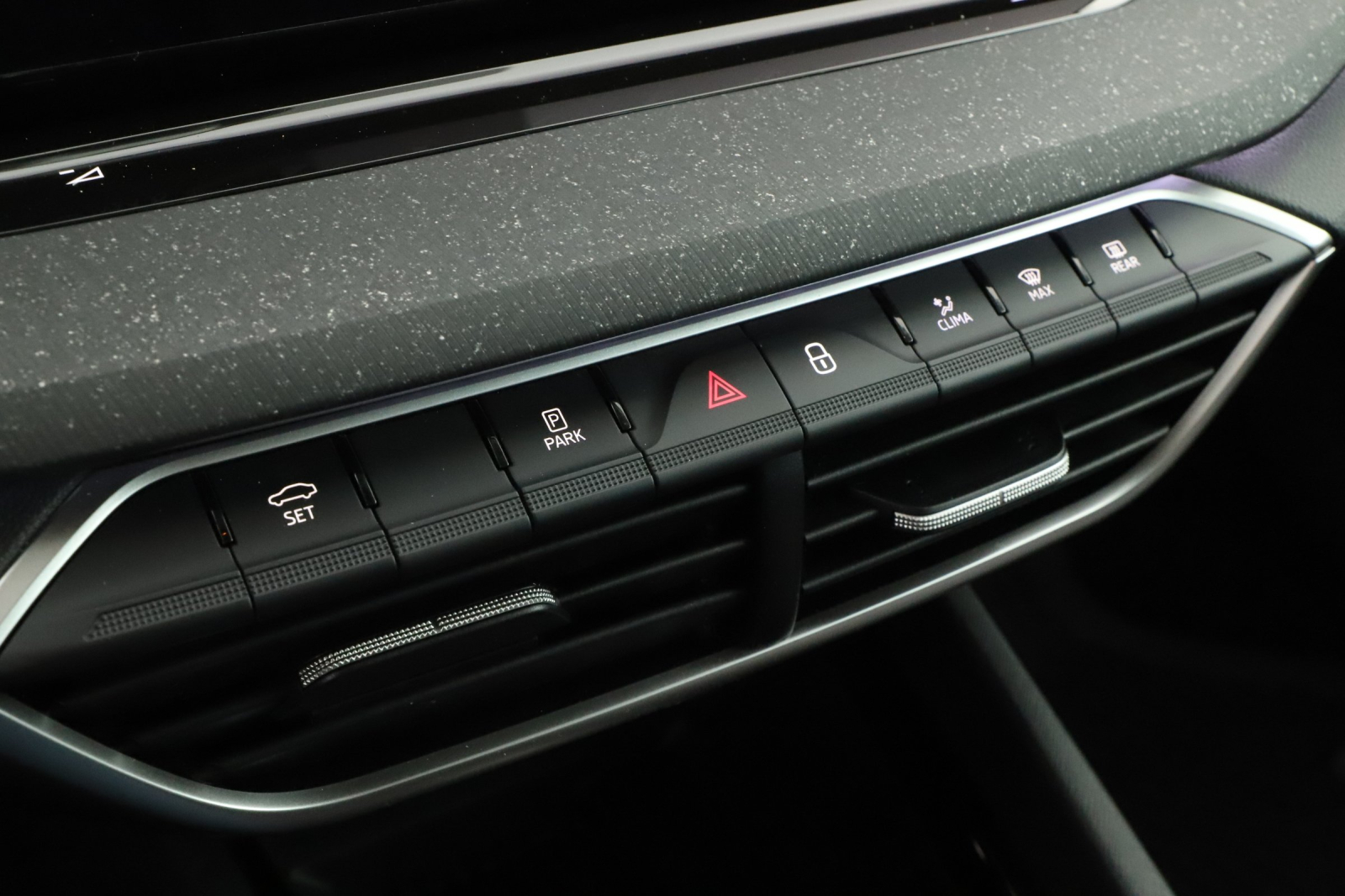 Škoda Octavia - 2024