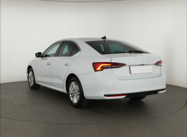 Škoda Octavia - 2024
