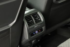 Volkswagen Touran - 2023