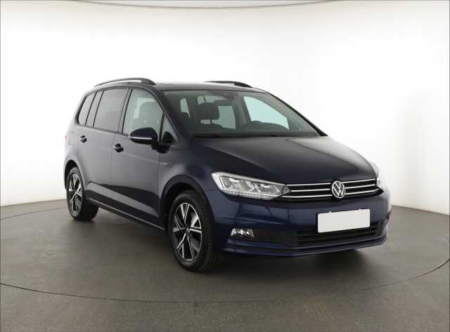 Volkswagen Touran 2023