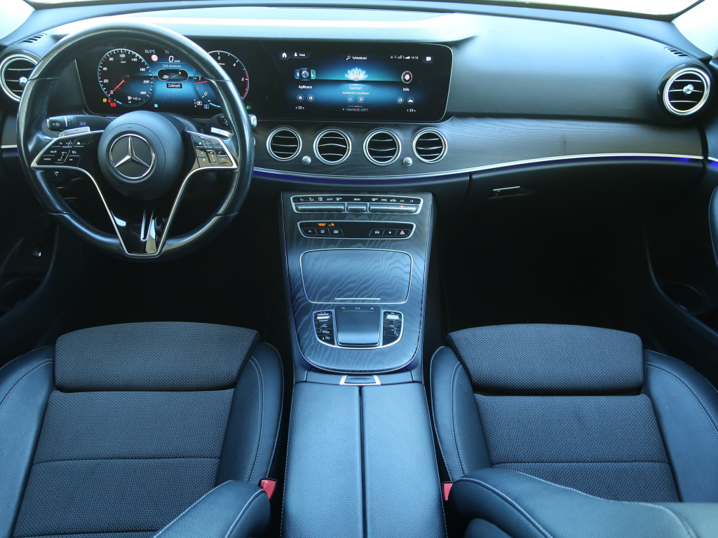 Mercedes-Benz E