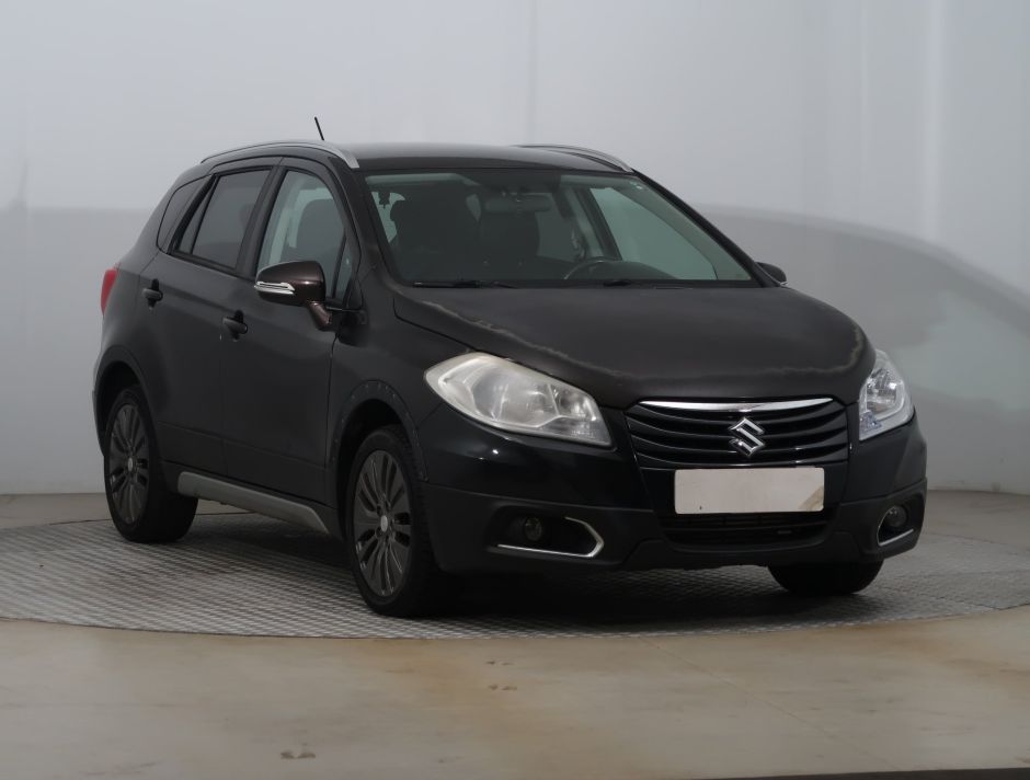 Suzuki SX4 S-Cross - 2015
