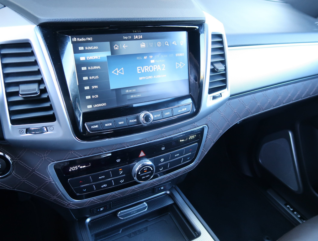 Ssang Yong Rexton