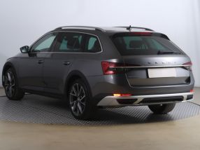 Škoda Superb - 2023