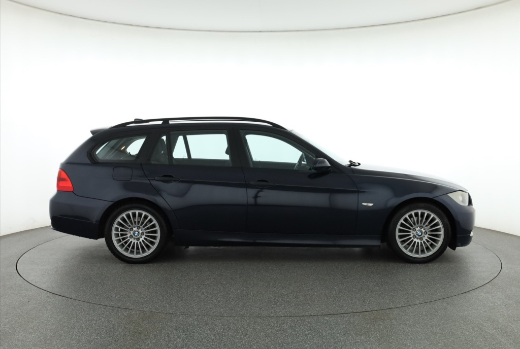 BMW 3