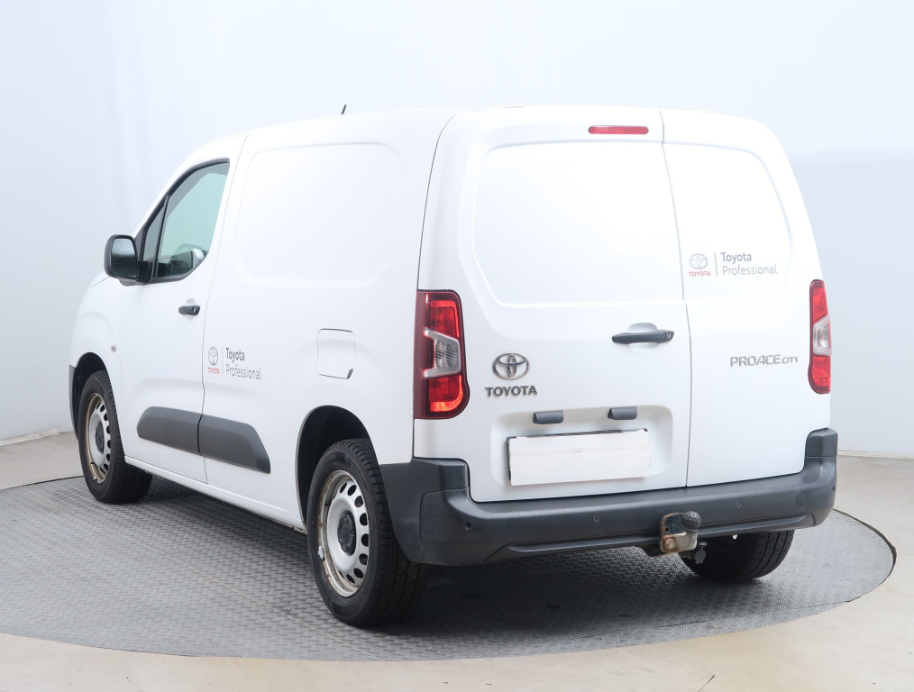 Toyota Proace City