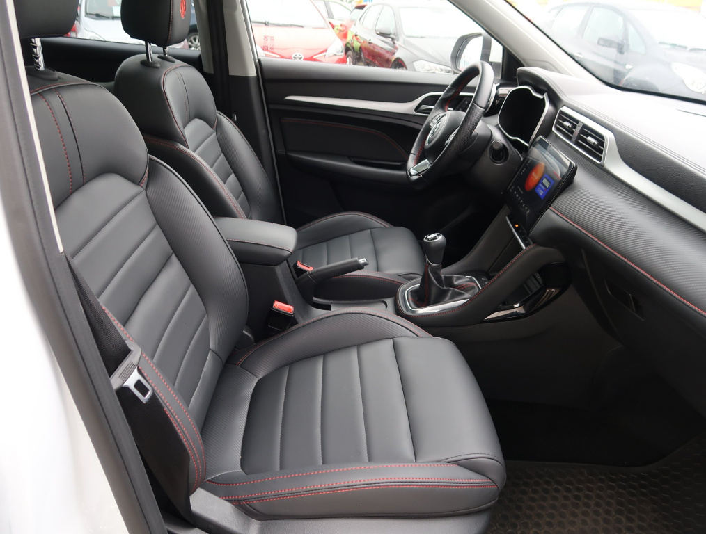 MG ZS SUV