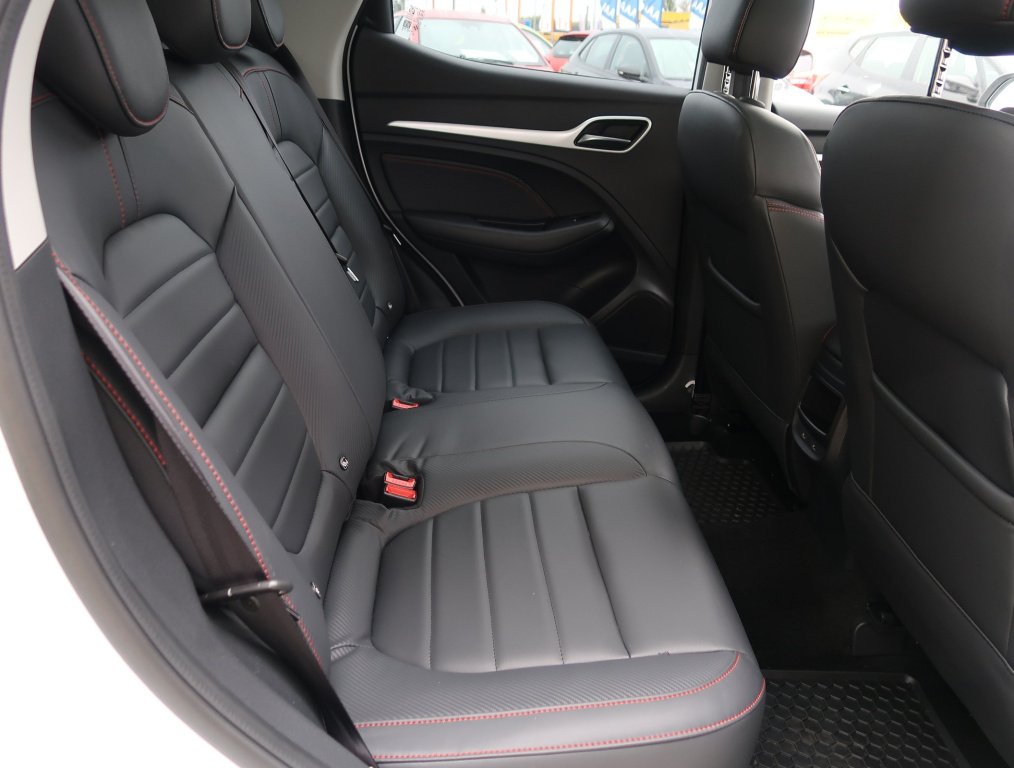 MG ZS SUV