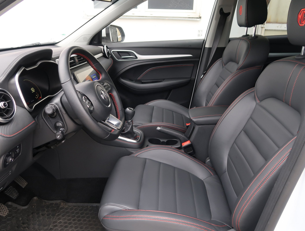MG ZS SUV