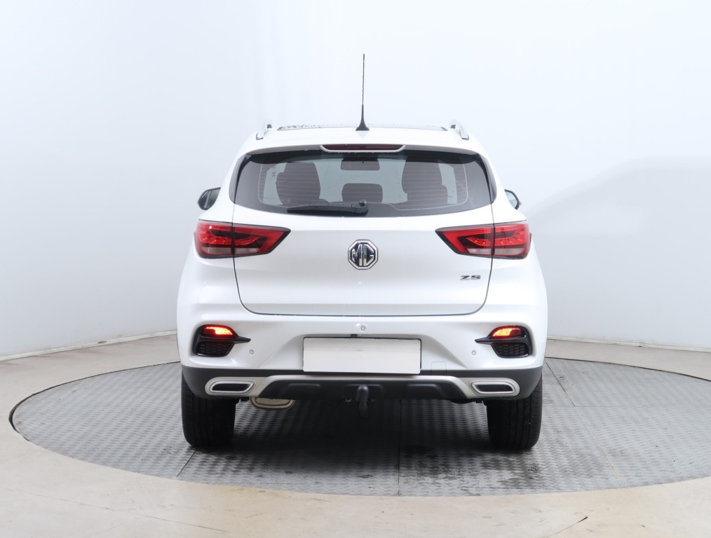 MG ZS SUV