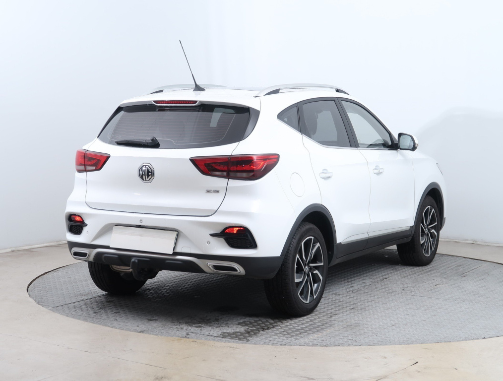 MG ZS SUV