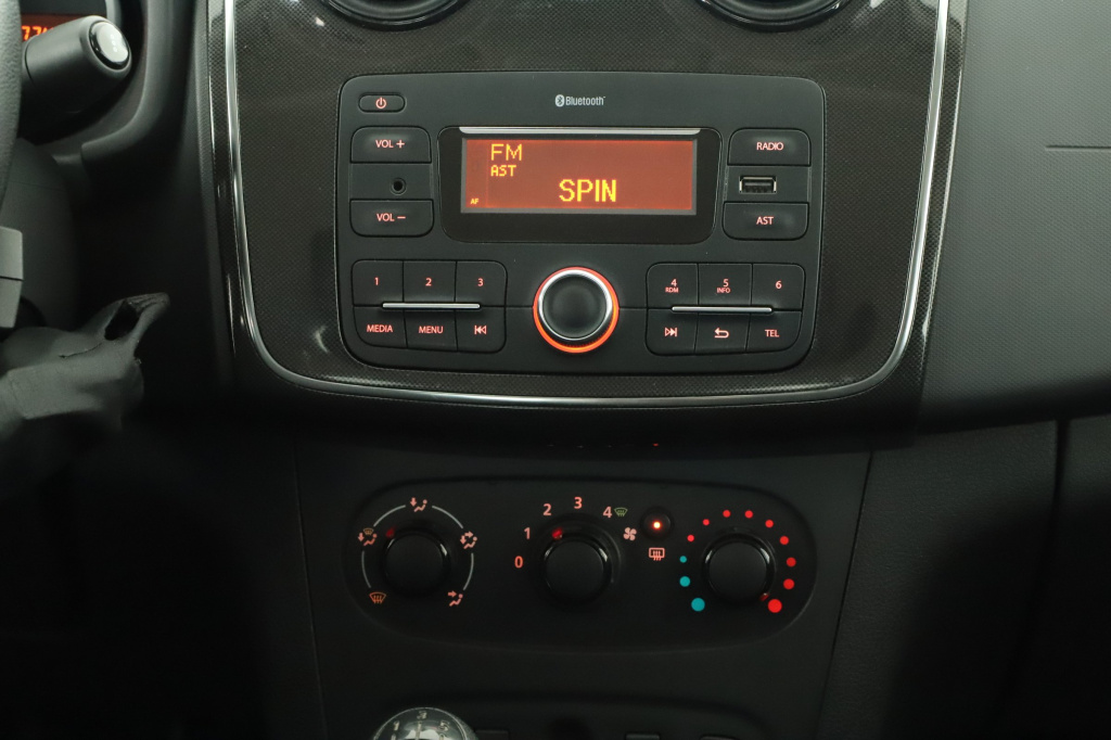 Dacia Logan