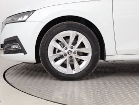 Škoda Octavia - 2024