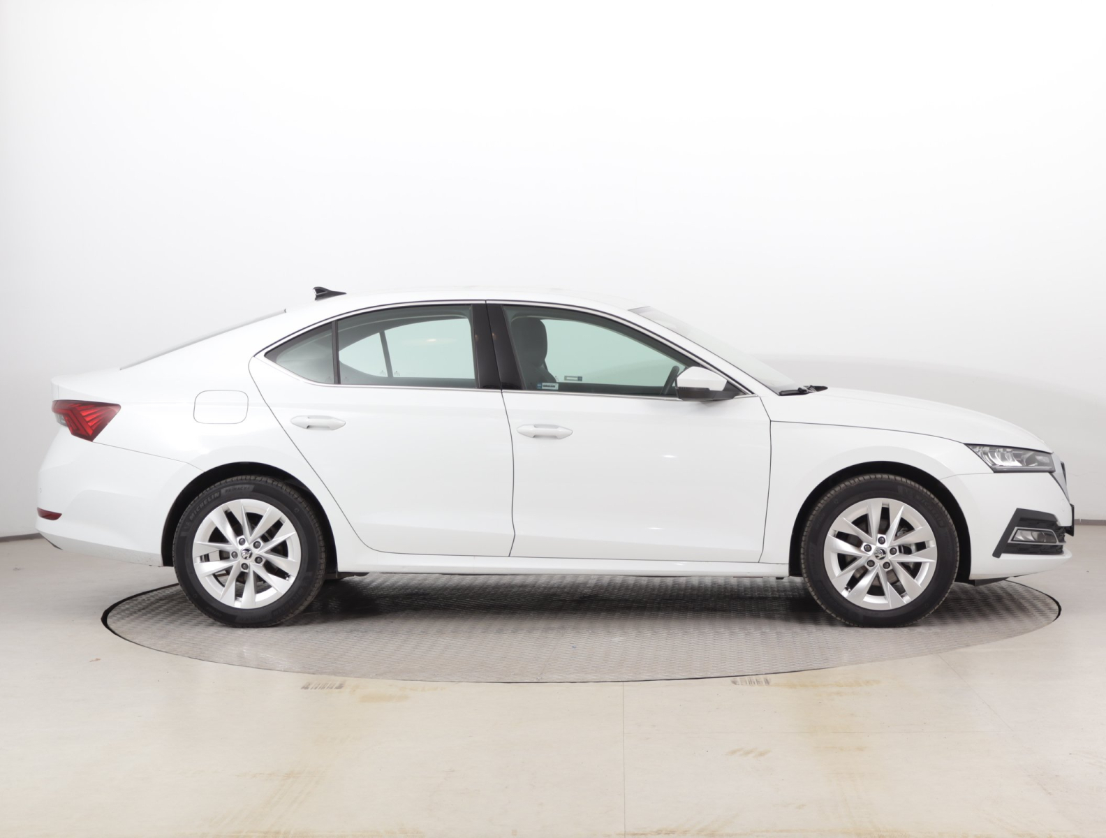 Škoda Octavia - 2024