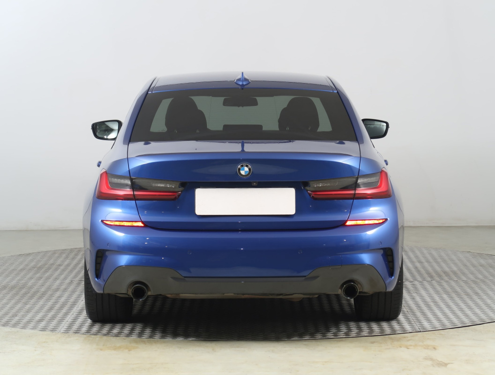 BMW 3