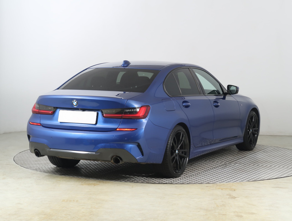 BMW 3