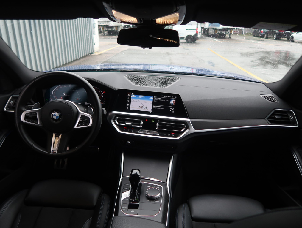 BMW 3