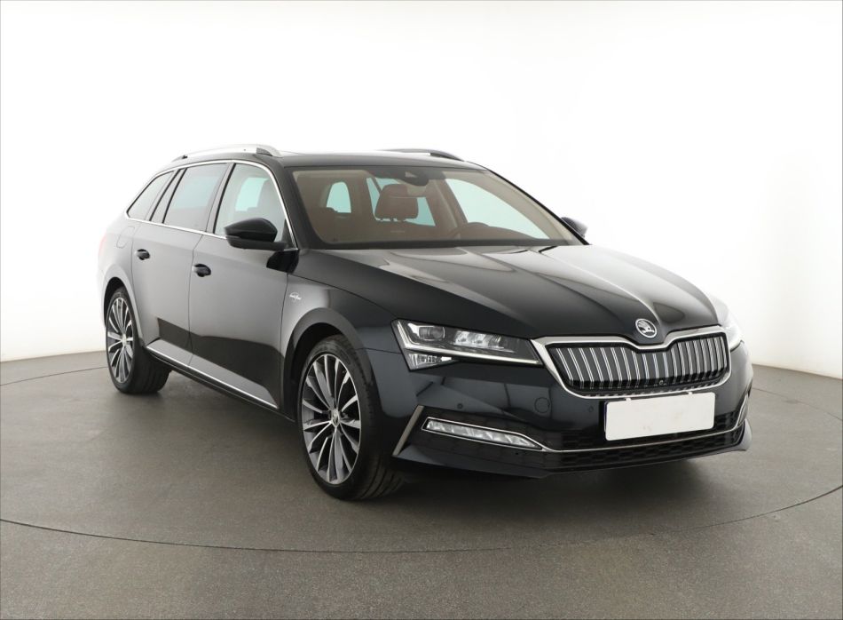 Skoda Superb - 2021