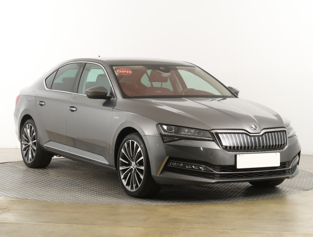 Škoda Superb 2022