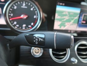 Mercedes-Benz E - 2017