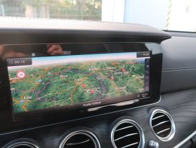 Mercedes-Benz E - 2017