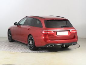 Mercedes-Benz E - 2017