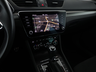 Škoda Superb - 2023