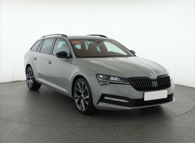 Škoda Superb - 2023