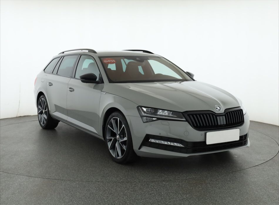 Skoda Superb - 2023