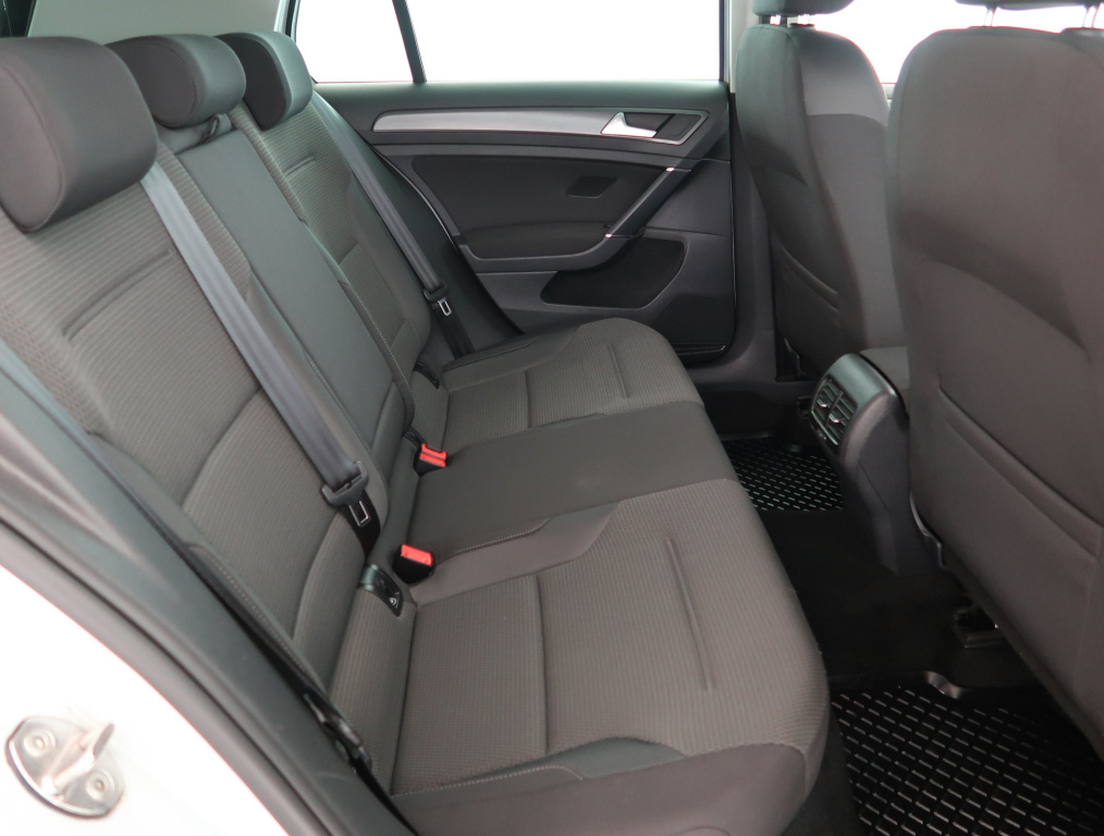 Volkswagen e-Golf
