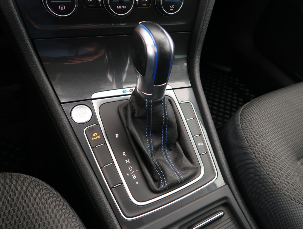 Volkswagen e-Golf
