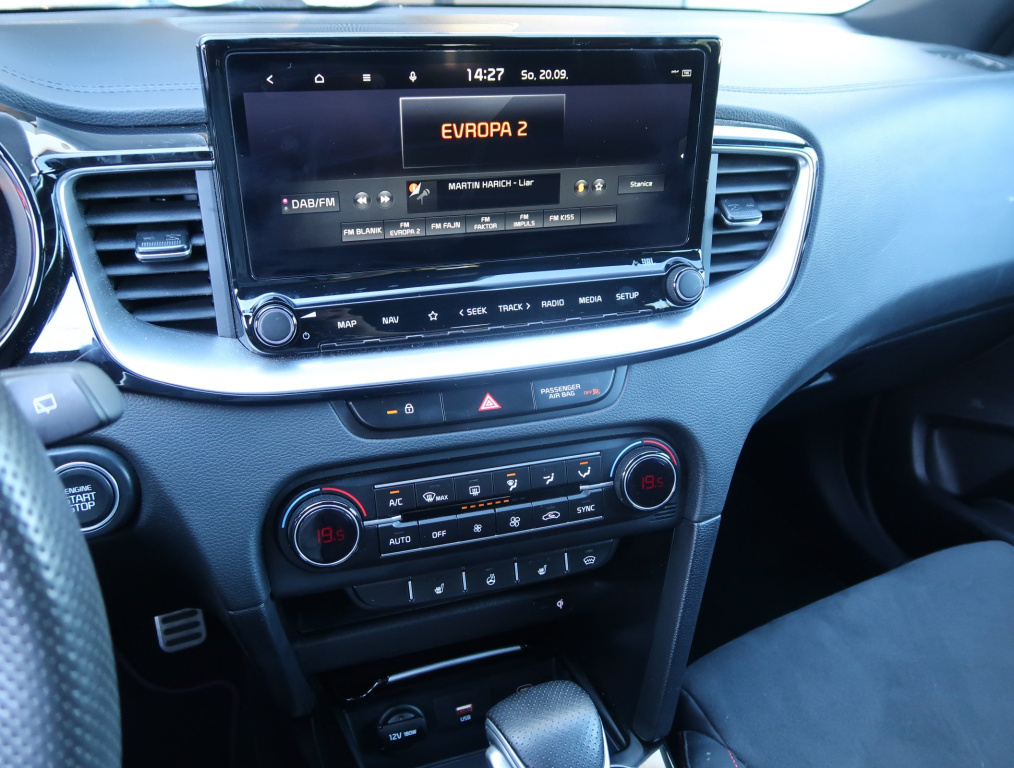 Kia ProCeed