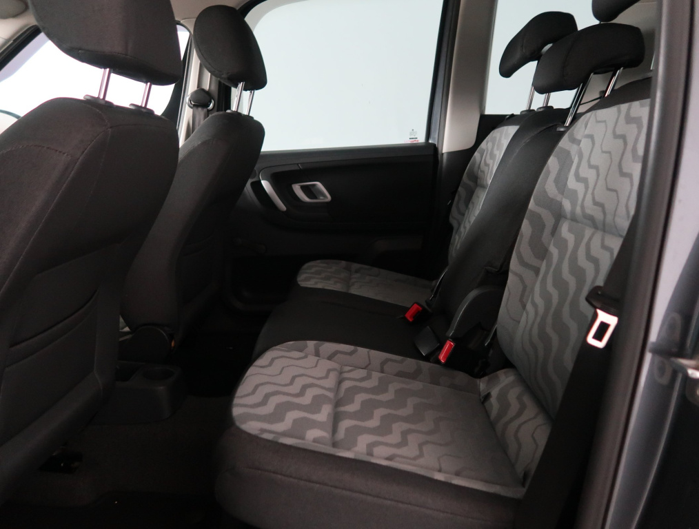 Škoda Roomster