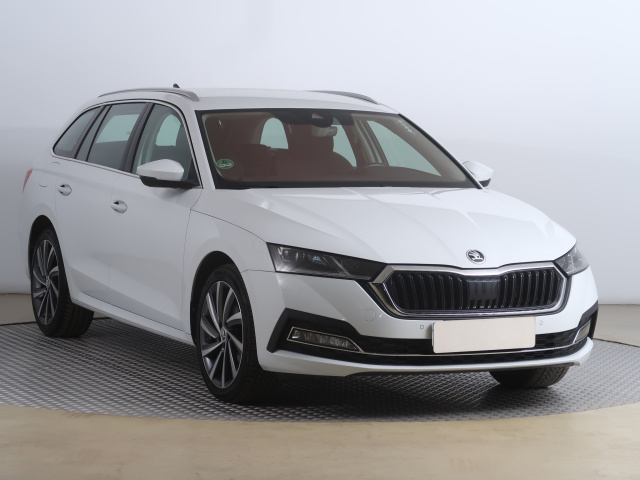 Škoda Octavia 2023