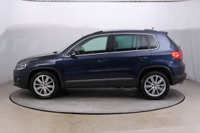 Volkswagen Tiguan - 2013